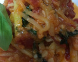 Foto del paso 3 de la receta: Tallarines de zucchini con salsa pomodoro... sin TACC, exquisitos y mega livianos! 🤪🤪 una 💣