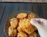 Foto langkah ke 2 dari resep Bakwan Jagung Yummi ala mbak dirumah.