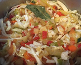 Foto del paso 2 de la receta: Sopa de verduras con rape y gambas