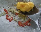 Foto langkah ke 3 dari resep Ayam tahu saos mentega.