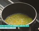 Foto langkah ke 4 dari resep Kue Sus Vla Crunchy.