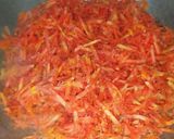 गाजर का हलवा (Gajar Ka halwa recipe in hindi) रेसिपी चरण 2 फोटो