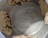 A picture of step 3 of Tandoori Roti.