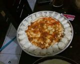 Foto langkah ke 5 dari resep Pizza Yummy.