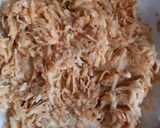 A picture of step 1 of Hash Brown omelet.