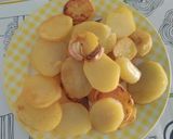 Foto del paso 5 de la receta: Filetes de ternera con patatas asadas a la sartén