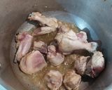 A picture of step 1 of Chicken Shorba.