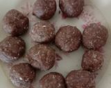 A picture of step 3 of Chocos Balls.