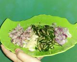 Foto langkah ke 3 dari resep Cumi Asin Sambal Ijo - Ala Dewinta.