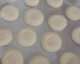 A picture of step 5 of Nan khatai.