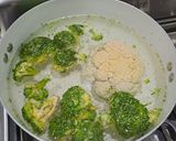Foto del paso 4 de la receta: Coliflor y Brócoli con Carne Picada y Bechamel