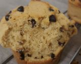 Une image de l'étape 8 de Muffins au beurre de cacahuètes et pépites de chocolat noir.