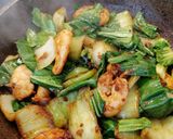 Foto del paso 11 de la receta: Pak choi salteado con langostinos