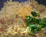 Foto langkah ke 7 dari resep Nasi Goreng telur ala Chef Devina Hermawan.