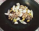 รูปขั้นตอนการทำที่ 5 ของ กุ้งผัดฮอยซินซอส