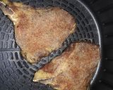 Foto langkah ke 1 dari resep Airfryer Frozen Steak #ketofriendly.