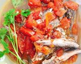 Hình bước làm 5 của món Cá Nục Kho Cà Chua