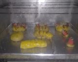Foto langkah ke 4 dari resep Sausage Bread.