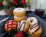 Foto langkah ke 7 dari resep "Si Menul" Donat Tiga Rasa.