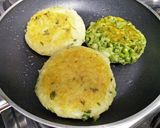 A picture of step 3 of Aloo Matar Tikki Chole Chaat.