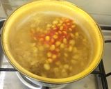 Foto del paso 1 de la receta: Arroz con choclo y carne frita