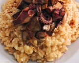 Foto del paso 8 de la receta: Risotto de Pulpo, Shiitake y Pimentón de La Vera