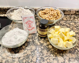 Foto del paso 1 de la receta: Delicias con mantequilla y nueces