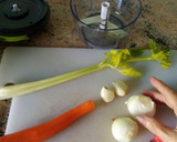 Foto del paso 2 de la receta: Potaje de habichuelas con calamar congelado