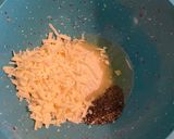 A picture of step 3 of Cacio e Pepe & Sausage.