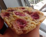 Foto del paso 3 de la receta: Galletota de Salvado sabor limón con frutillas