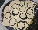 A picture of step 2 of SaltedBiscuits.