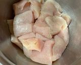 A picture of step 1 of Crispy chicken stir fry.