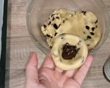 Foto del paso 5 de la receta: Galletas con gotas de chocolate rellenas de crema de chocolate
