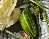 Foto langkah ke 1 dari resep Sayur Asem Bening Jawa Timur.
