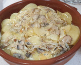 Foto del paso 4 de la receta: Patatas con nata y champiñones