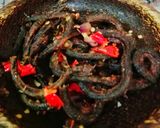 Foto langkah ke 4 dari resep Belut goreng sambal cobek #bikinRamadhanberkesan #day25.