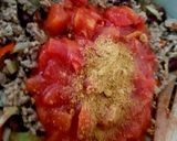 A picture of step 3 of My Chilli Beef Cheese Topped Meatloaf. 😎.