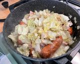 Une image de l'étape 17 de Potée aux saucisses fumées, lard et légumes.