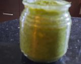 A picture of step 3 of Sooji ka Uttapam.