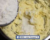 A picture of step 14 of Pineapple Cakes (Video).