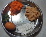 Foto langkah ke 1 dari resep Nugget ayam wortel.