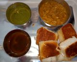 केला भाजी विद स्टफ्ड पाव (Banana Bhaji With Stuffed Pav Recipe In Hindi) रेसिपी चरण 11 फोटो