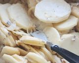Foto del paso 4 de la receta: Bondiola de cerdo con papas a la crema