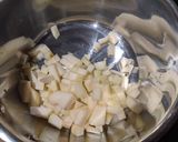 A picture of step 1 of Apple pear pie.