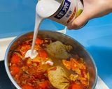泰式豬肉酸辣湯麵的食譜步驟4照片