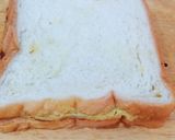 A picture of step 3 of Super soft bread sandwich.