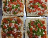 A picture of step 3 of Capsicum and Sweet Corn Toast.