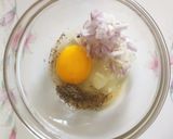 A picture of step 1 of Karandi Omelette.