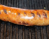 Foto del paso 5 de la receta: Longaniza sureña casera con puré de papas al ajillo y chucrut morado