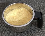 A picture of step 2 of Roasted Chane Ka Peda.